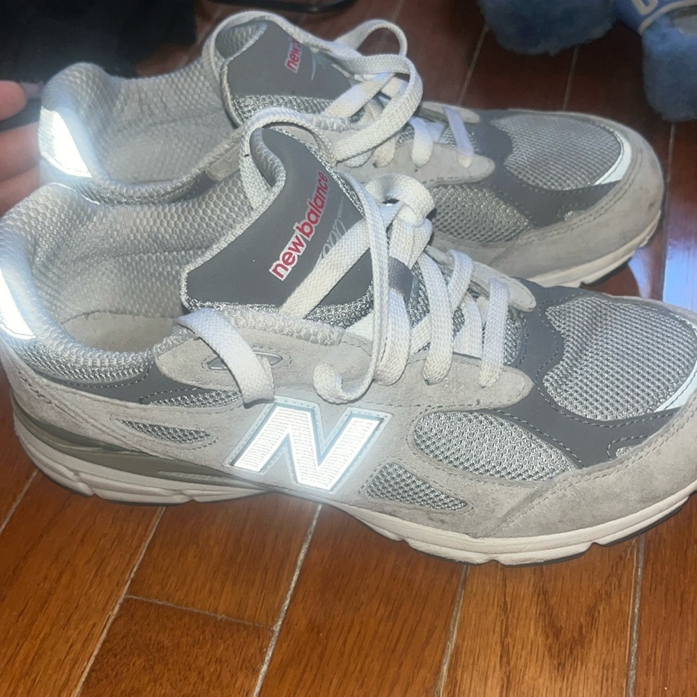 New Balance 990